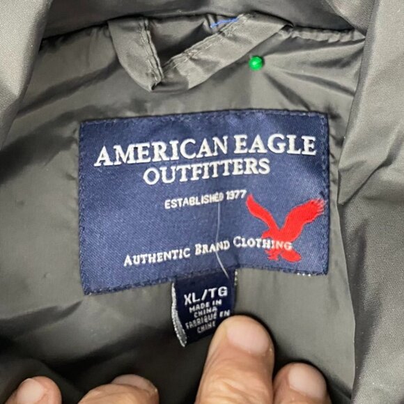 American Eagle Outfitters Mens Vest XL Quilted Full Zip Outdoors Winter Black - Picture 5 of 14